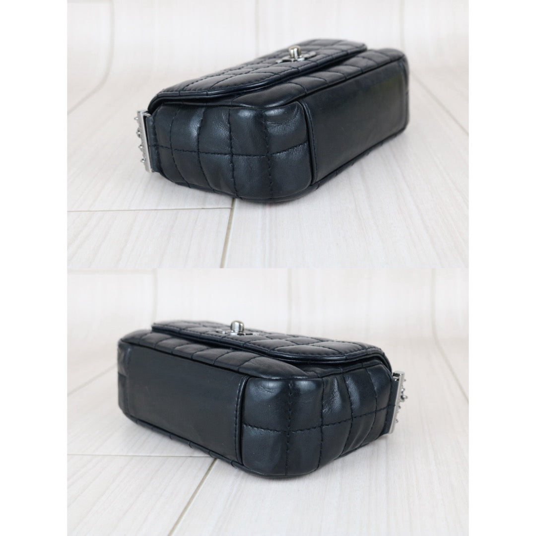 Include Entrupy Certificate of Authenticity｜Good ( Rank AB)｜CHANEL Lamb Skin Mini Chocolate Bar Black Chain Shoulder Bag  Made In 2003～2004Year｜Y26051525