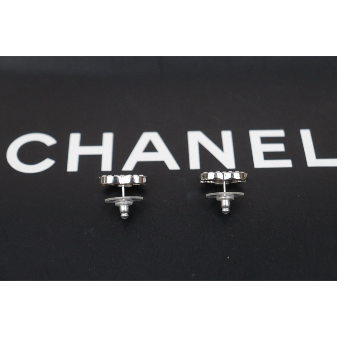 Very Good ( Rank A) ｜ CHANEL Coco Mark Silver Rhinestone Earrings Made In 2006Year ｜V25121113