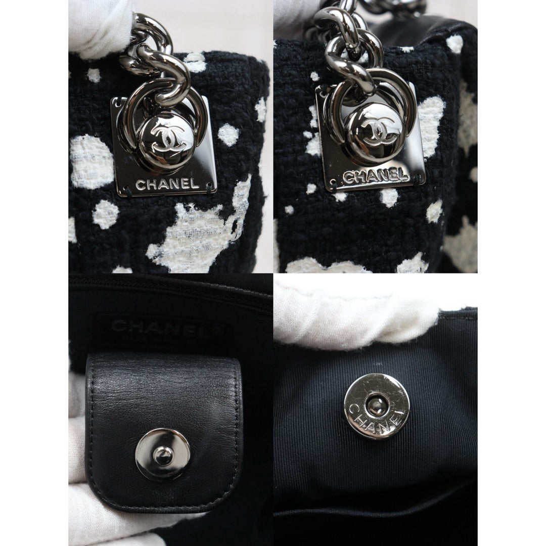 Very Good ( Rank A)｜ CHANEL Tweed Splashed Ink Single Flap 28 Shoulder Bag Made in 2015-2016Year｜Y25112503