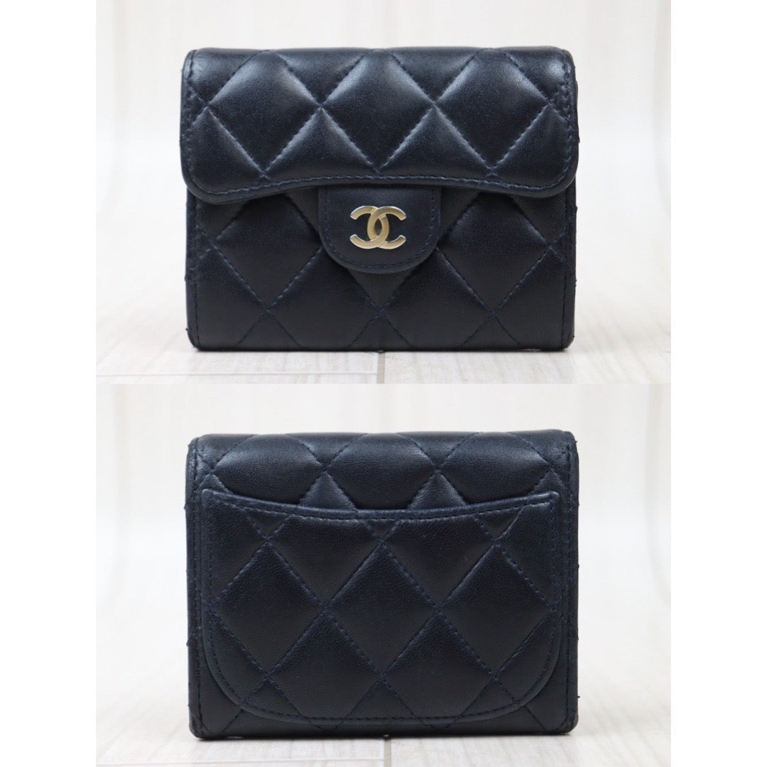 Rank AB｜Chanel Lamb Skin Wallet Navy Made in 2014-2015 Year｜V24061701