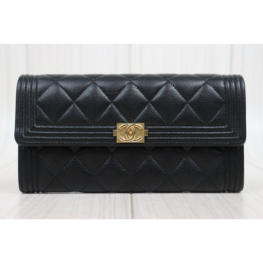 Good ( Rank AB) ｜CHANEL Leboy Caviar Skin Black Long Wallet Made In 2020Year｜25111304