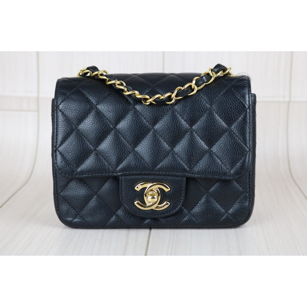 Include Entrupy Certificate of Authenticity｜Good ( Rank AB)｜ CHANEL  Mini Matrasse  Caviar Skin 17 Flap 24k gold plated  Shoulder Bag Made in 2006-2008 Year｜S26031512