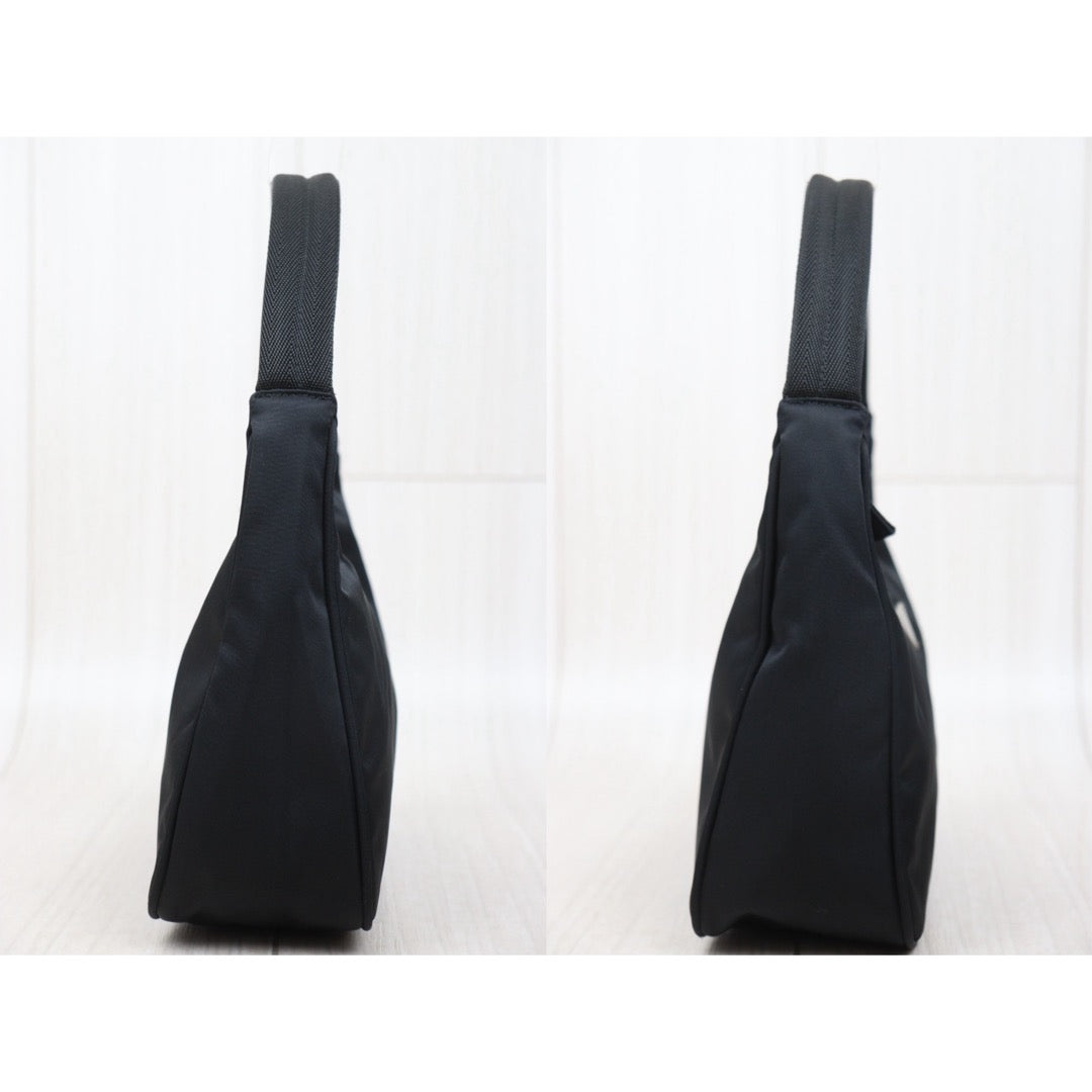 Very Good ( Rank A) ｜ PRADA HOBO HandBag Black｜25062301
