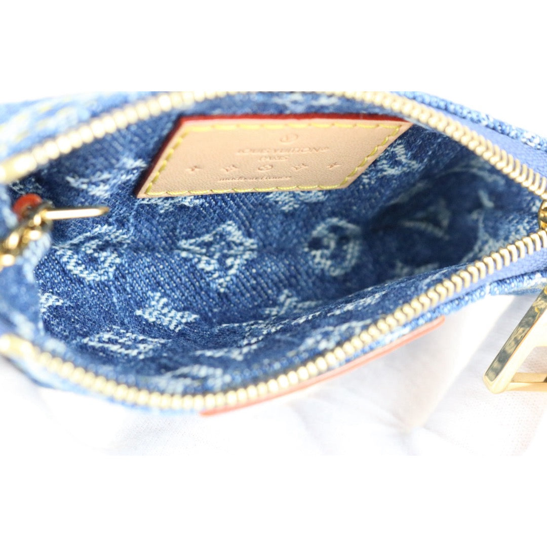 Very Good ( Rank A)｜LV Monogram Denim Pochette Cre｜X25082805