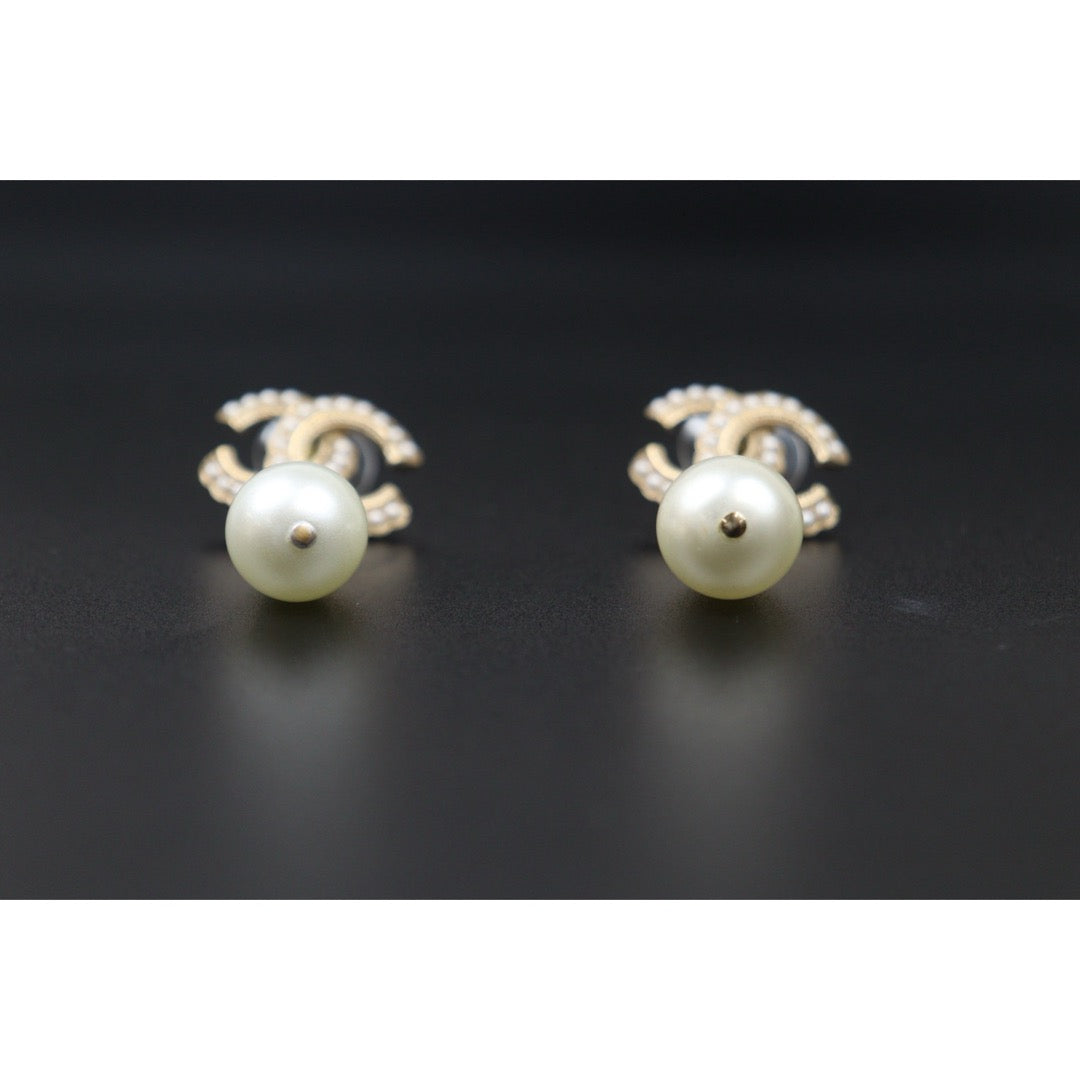 Very Good ( Rank A) ｜CHANEL Golden Pearl COCO Mark  Large Drop Pearl Earrings ｜S25021024