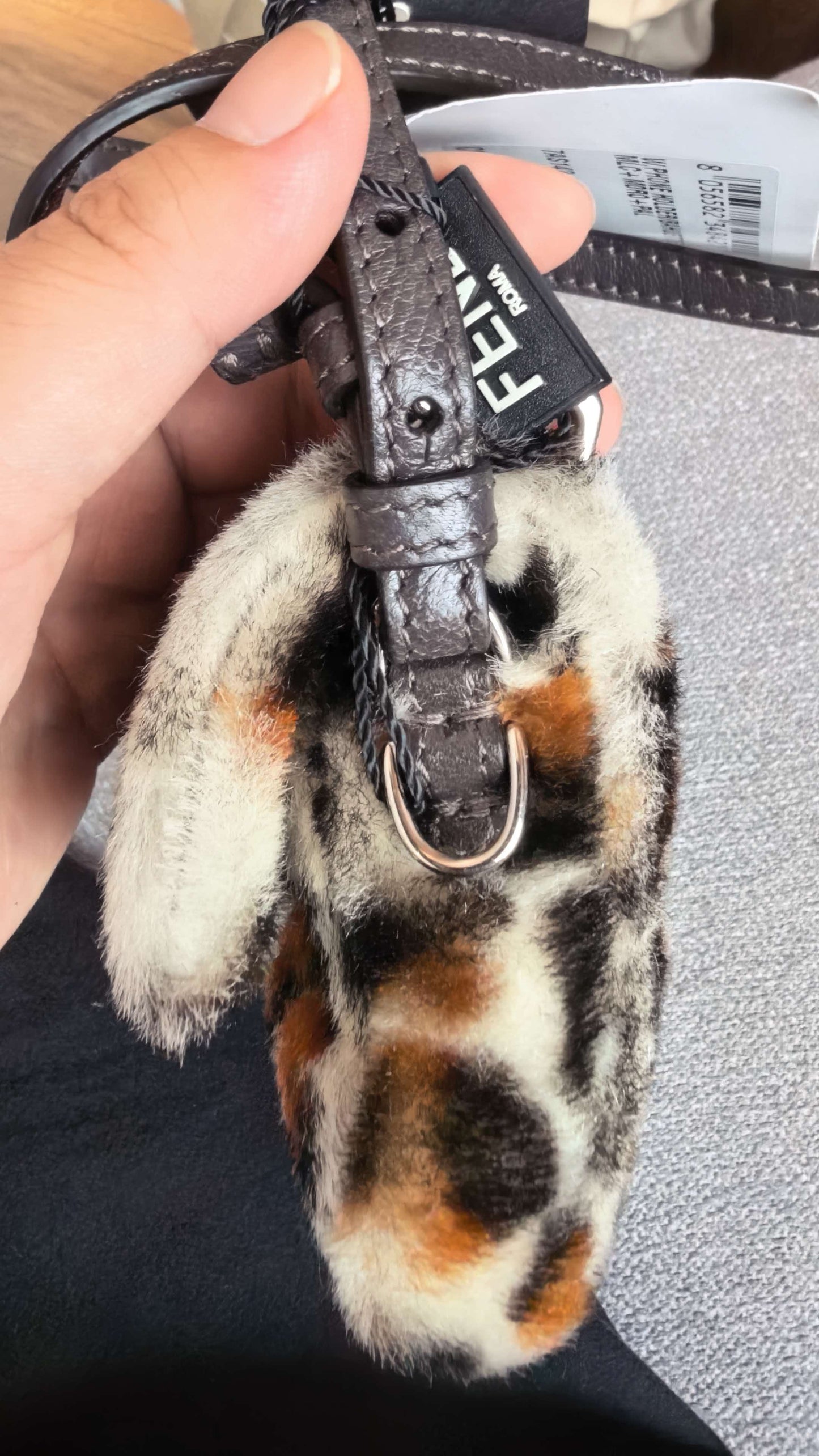 Include Entrupy Certificate of Authenticity｜Very Good ( Rank A)｜ FENDI Mamma Baguette Shoulder Bag