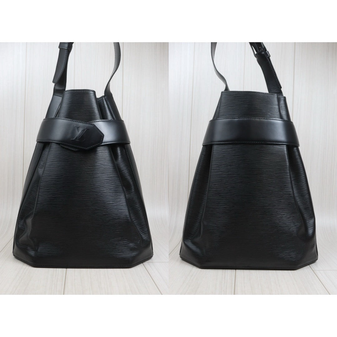 Include Entrupy Certificate of Authenticity｜Good ( Rank AB)｜Louis Vuitton Epi Sack de Paul GM Shoulder Bag Black｜26101408
