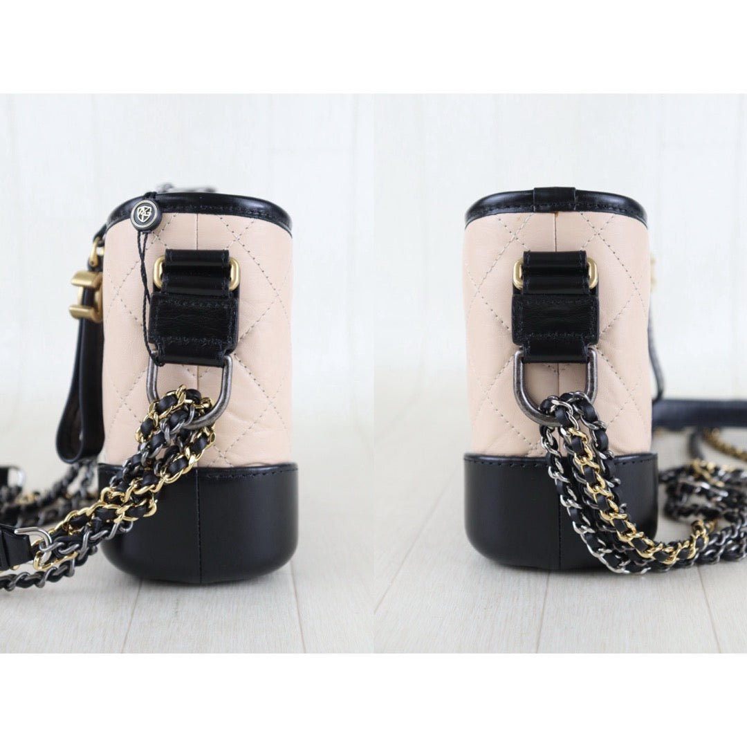 Include Entrupy Certificate of Authenticity｜Excellent（Rank SA） ｜ CHANEL Calf skin Gabrielle Small Shoulder Bag Black and Beige Made In 2019 Year｜Z26101204