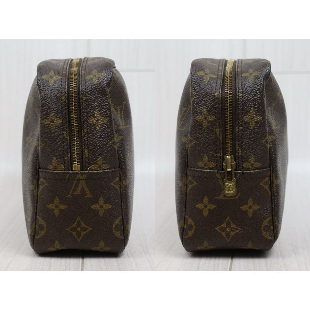Good ( Rank AB)｜ LV Truth Toilet 28 Monogram Makeup Pouch｜26020612
