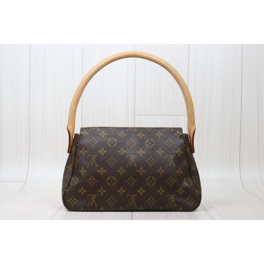 Good ( Rank AB)｜ LV Monogram Looping Mini Shoulder Bag ｜24122713