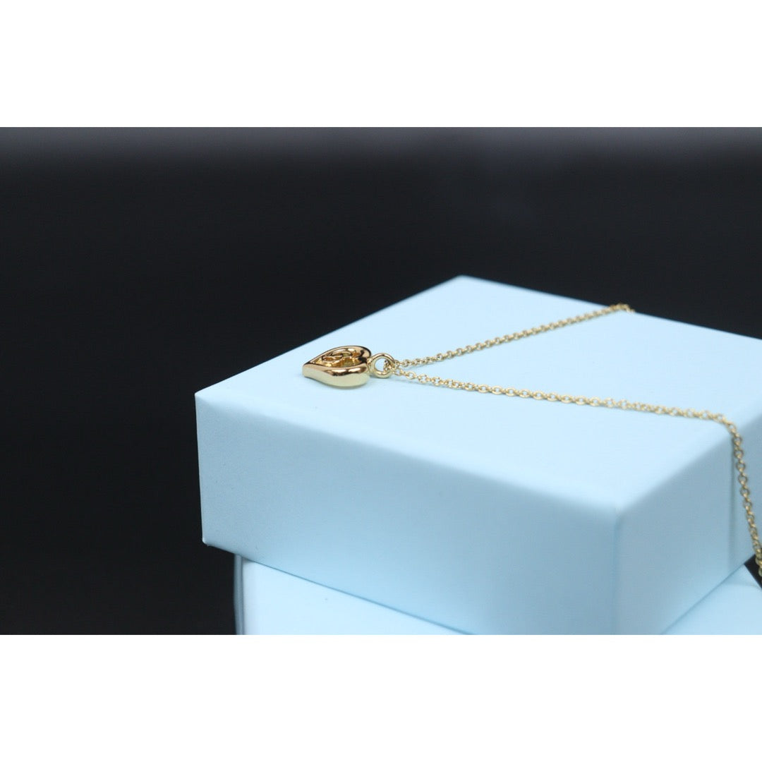Very Good ( Rank A) ｜ Dior CD  Heart Necklace Golden Plated ｜V25110621