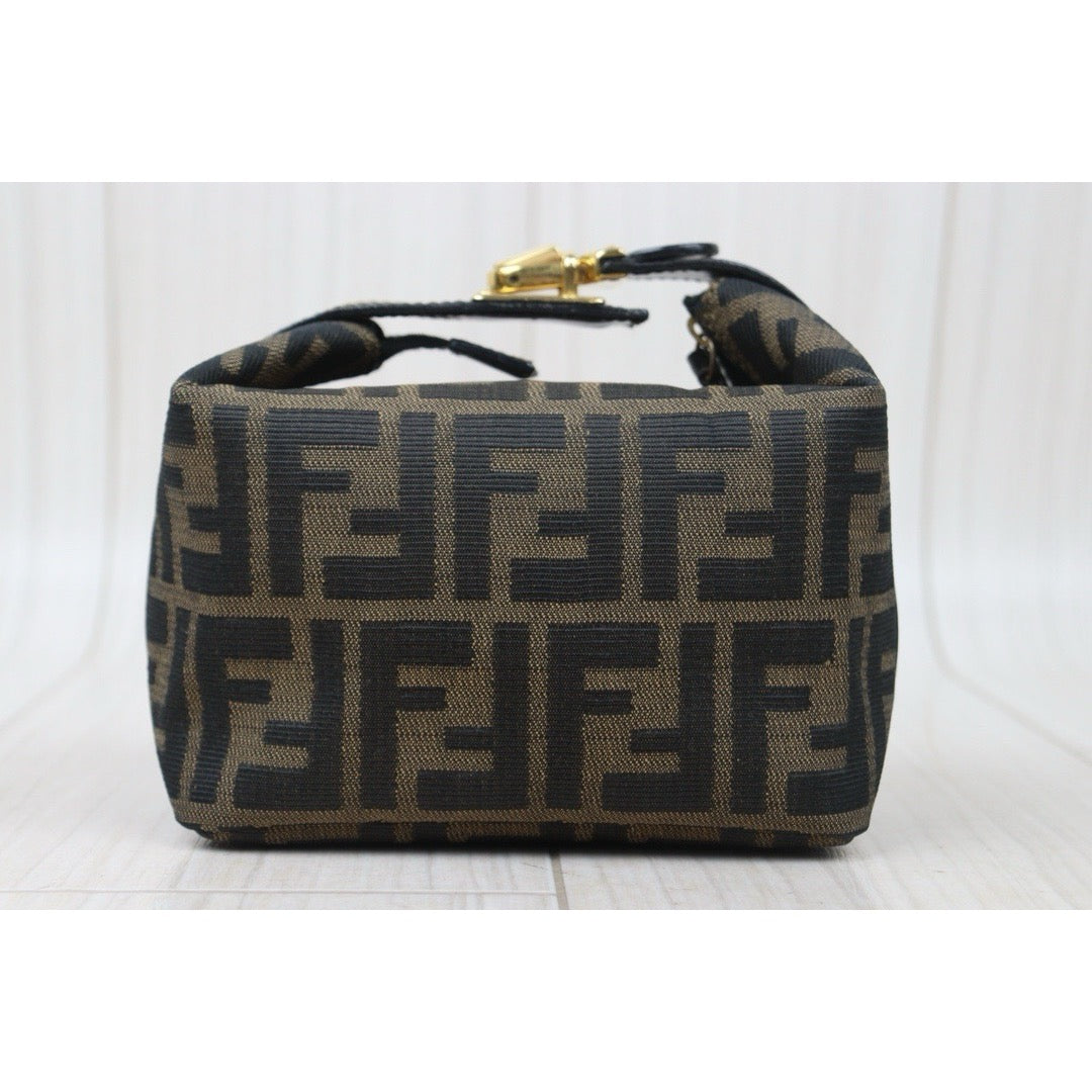 Very Good ( Rank A) ｜ FENDI PM Zucca Handbag ｜24091913