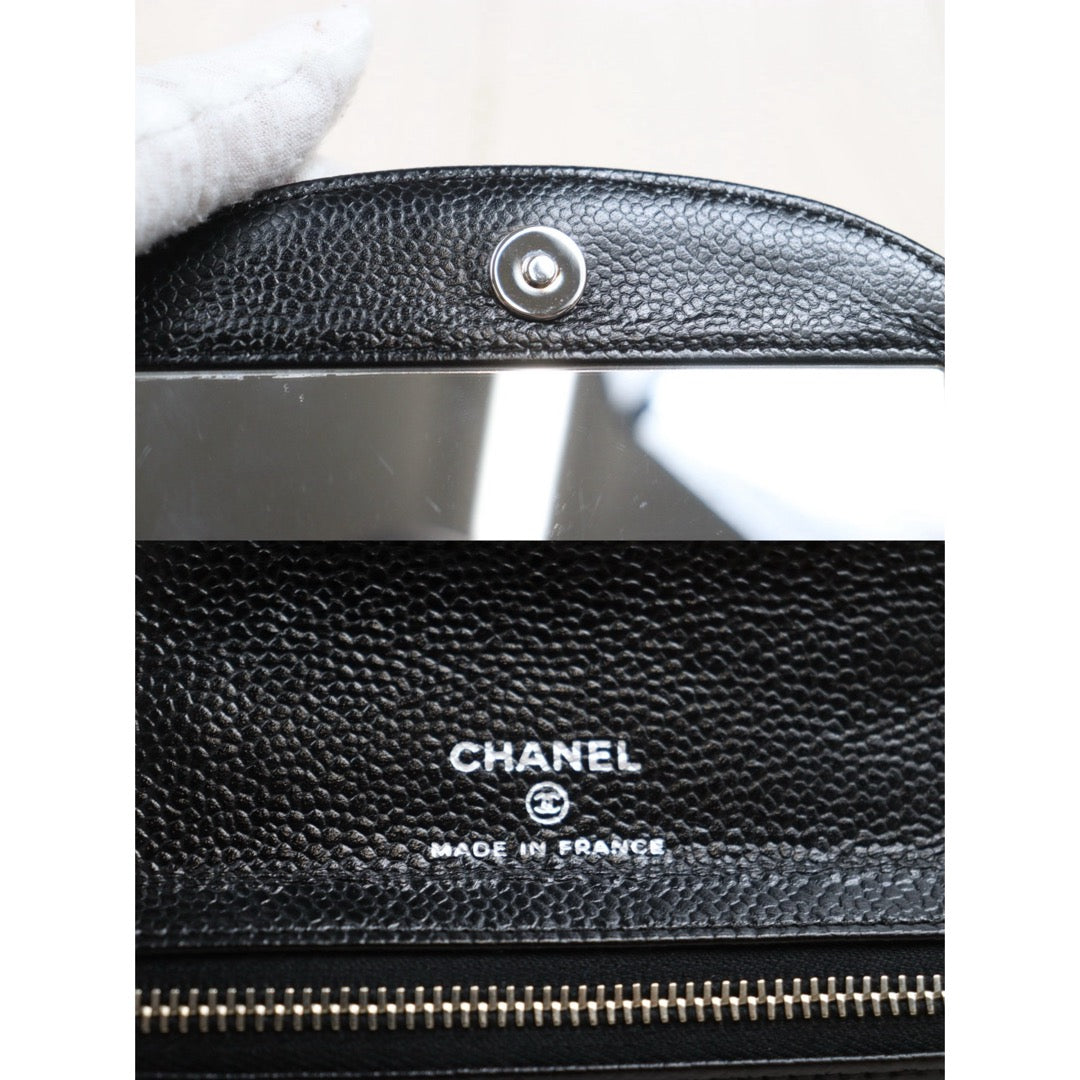 Include Entrupy Certificate of Authenticity｜Very Good ( Rank A) ｜ CHANEL Caviar Skin Cosme Pouch  Made In 2006～2008Year ｜26040207