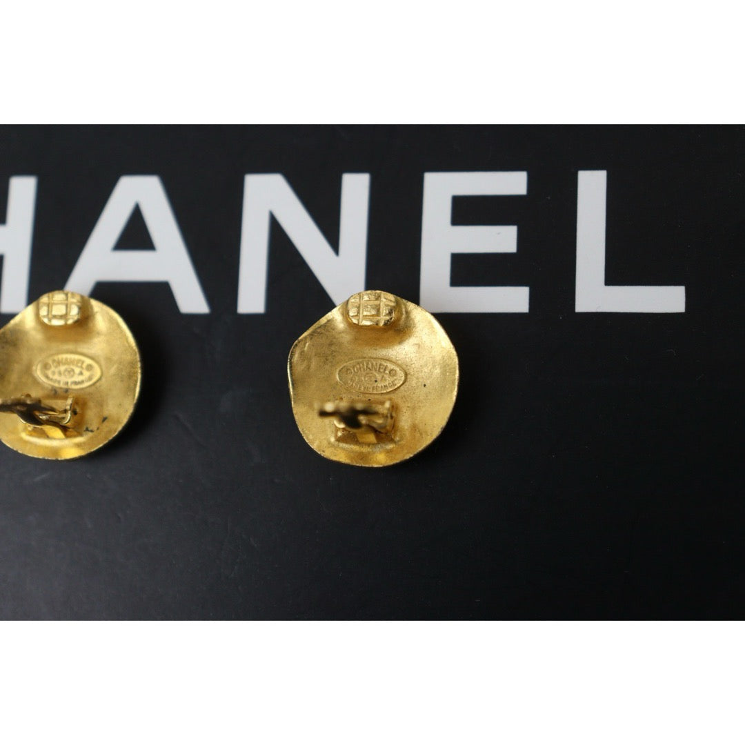 Very Good ( Rank A) ｜CHANEL Coco Mark Gold 24 Plated Round Earrings Made In 1995 Year｜25052921