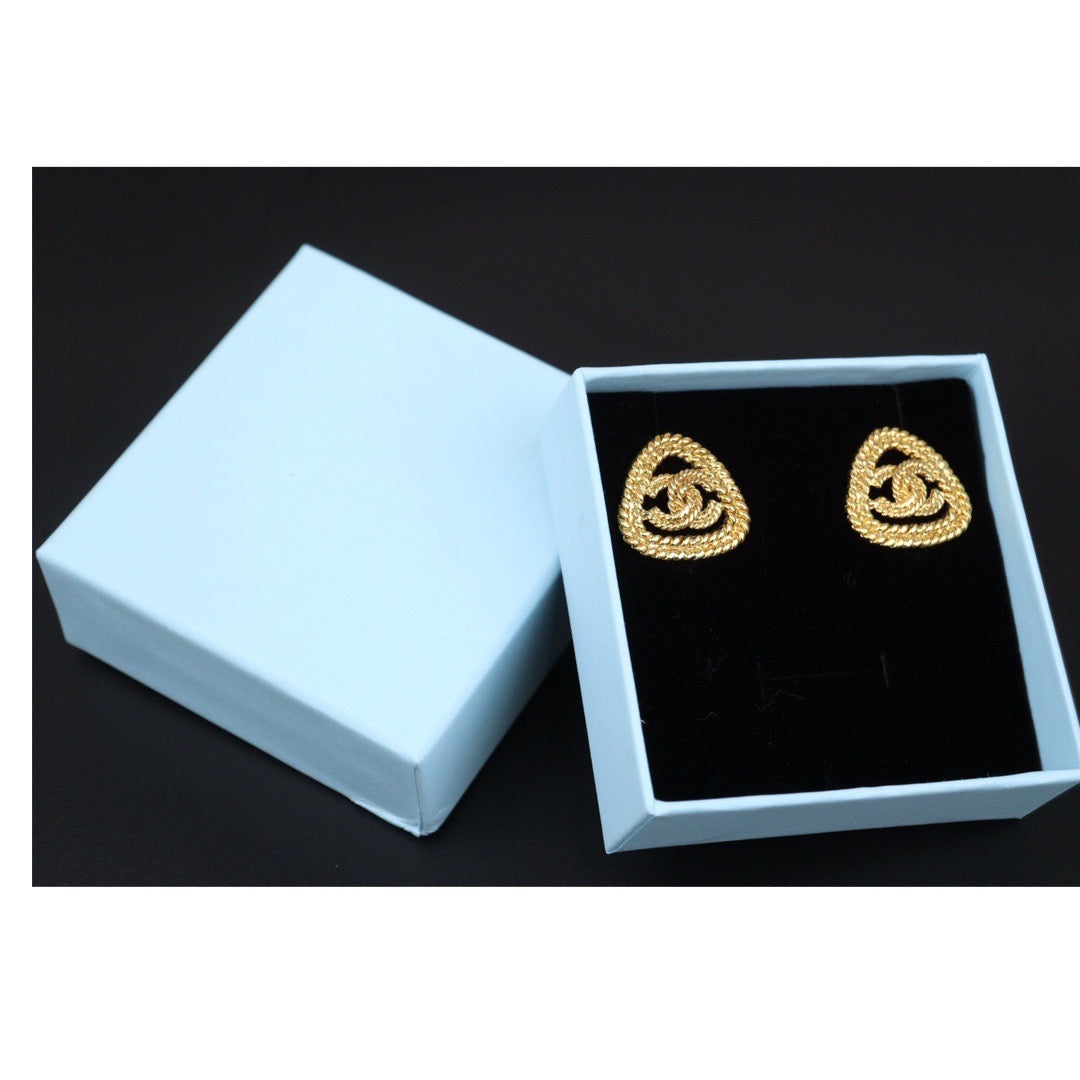 Wholesale｜Very Good ( Rank A)｜Q24040423