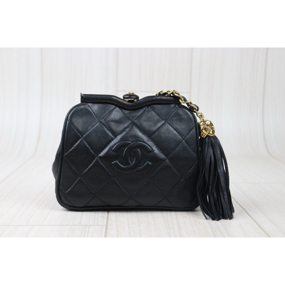 Rank A｜ CHANEL  Matrasse Lambskin Waist Bag ｜P24073009