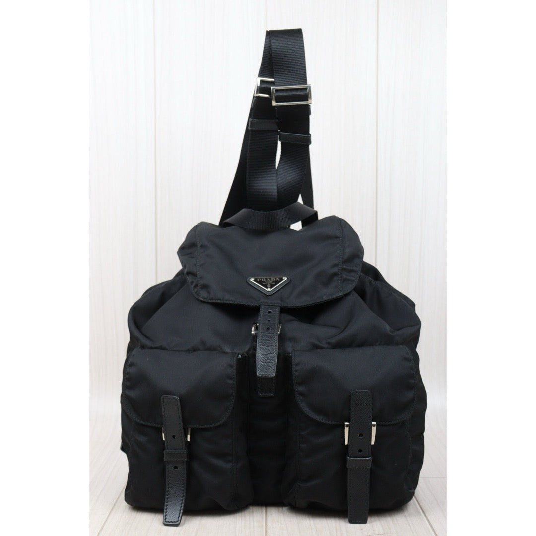 Very Good ( Rank A) ｜Prada Nylon Backpack Medium Black ｜25052108