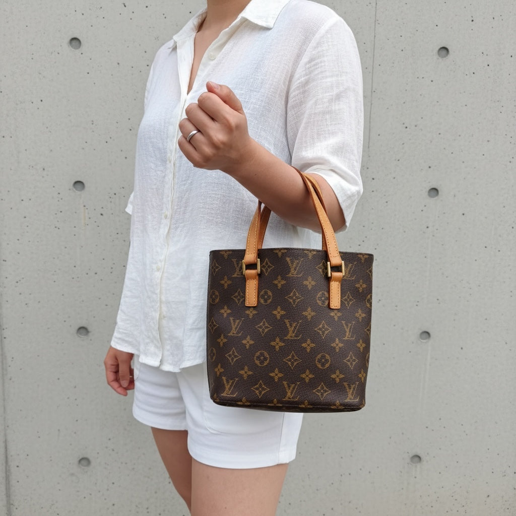 Include Entrupy Certificate of Authenticity｜Good ( Rank AB)｜ Louis Vuitton Monogram Vivian PM Hand Bag ｜26070103