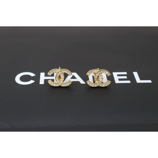 Rank A ｜CHANEL COCO Mark Diamond Vintage Earrings ｜24050605