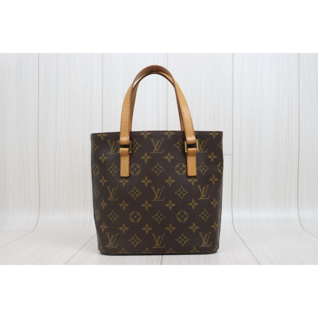 Include Entrupy Certificate of Authenticity｜Good ( Rank AB)｜ Louis Vuitton Monogram Vivian PM Hand Bag ｜26070103