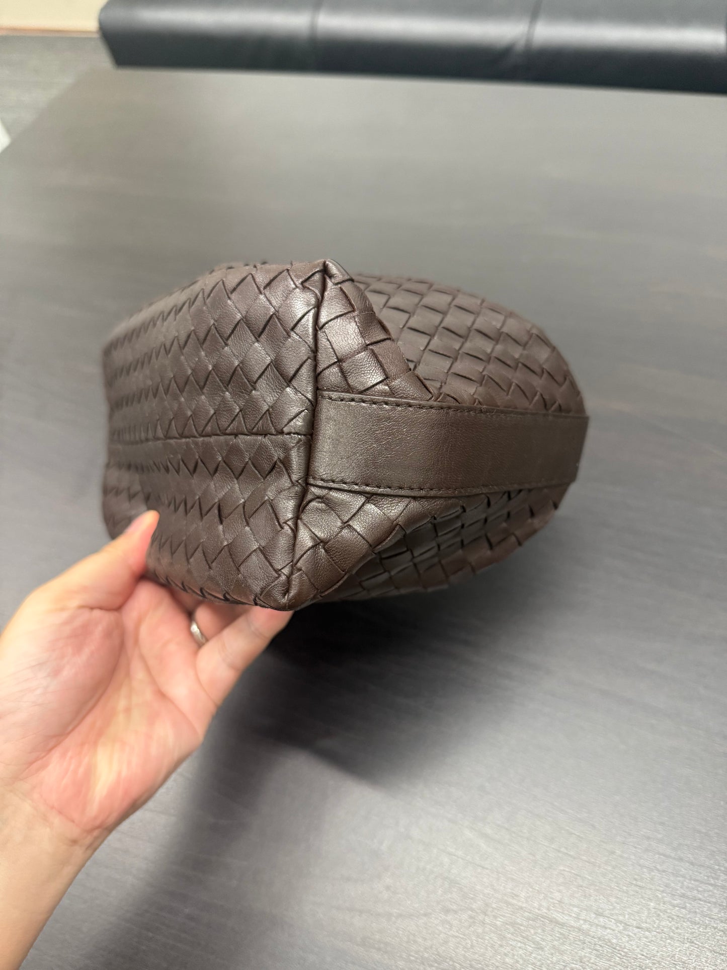 First installment 1/3｜Good ( Rank AB)｜ Bottega Veneta Lamb Skin  Braid HandBag Brown