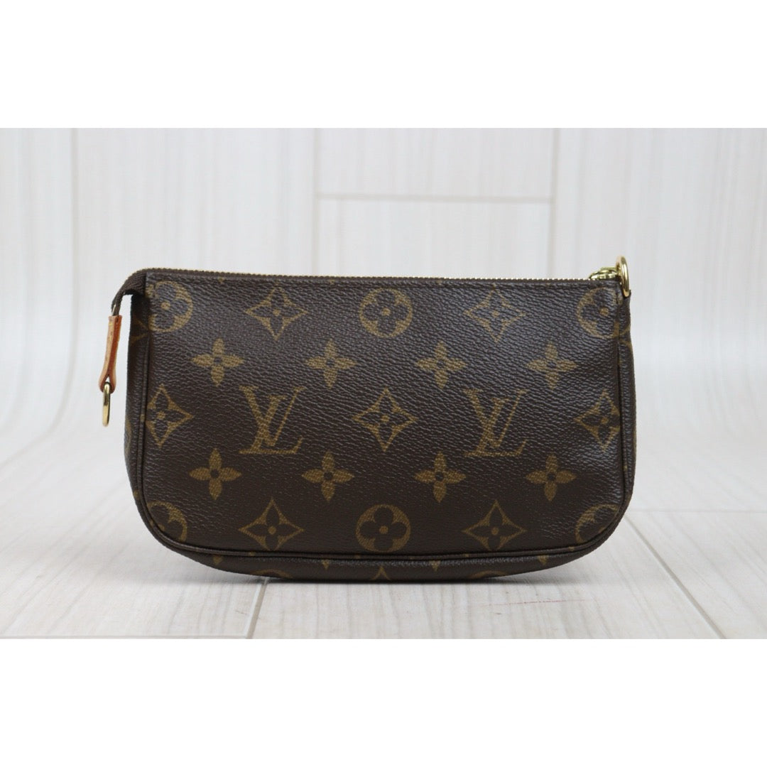 Very Good ( Rank A)｜LV Monogram Pochette Accessoires MM｜25091202