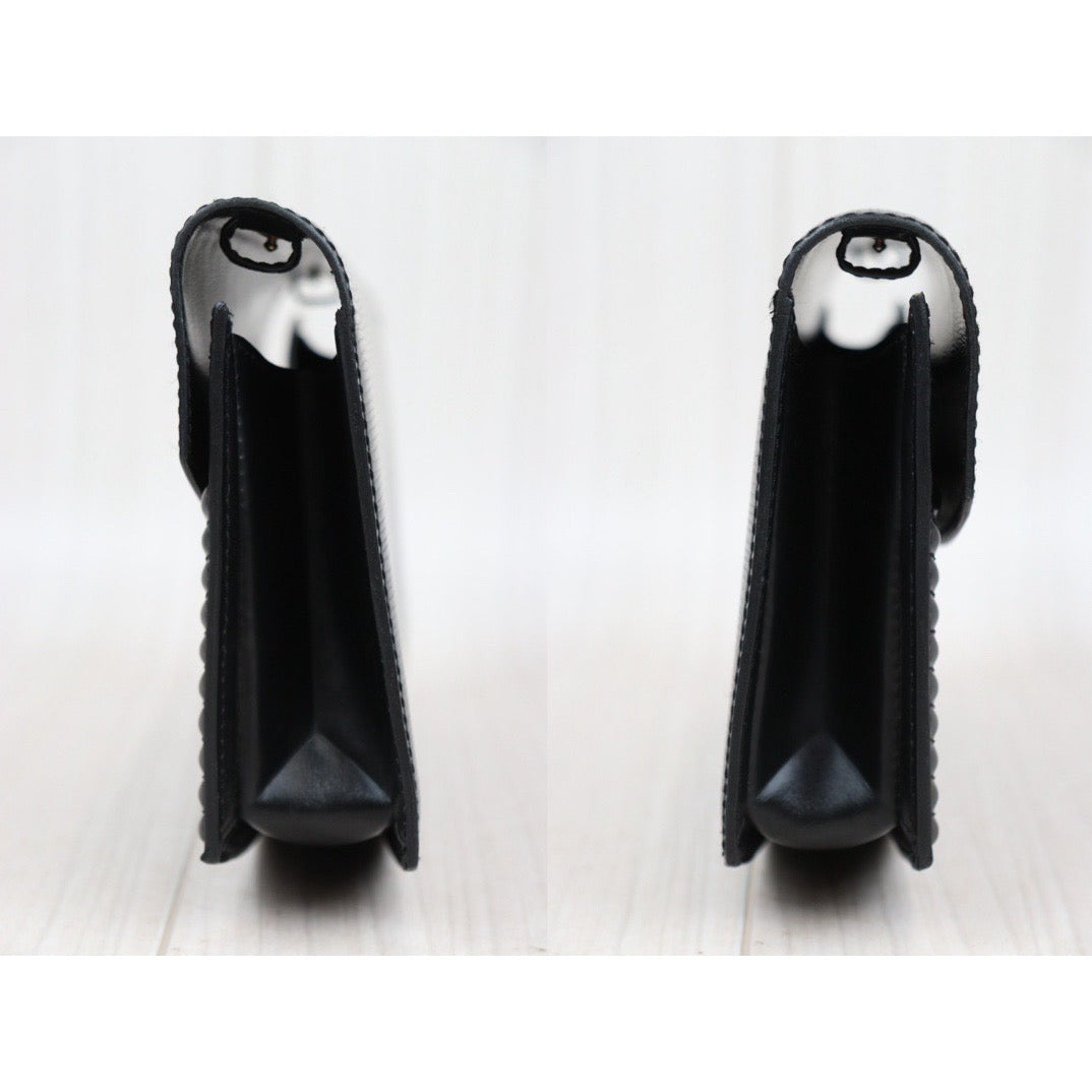 Rank A ｜ LV Epi Shoulder Bag Clutch Bag Black ｜23121609