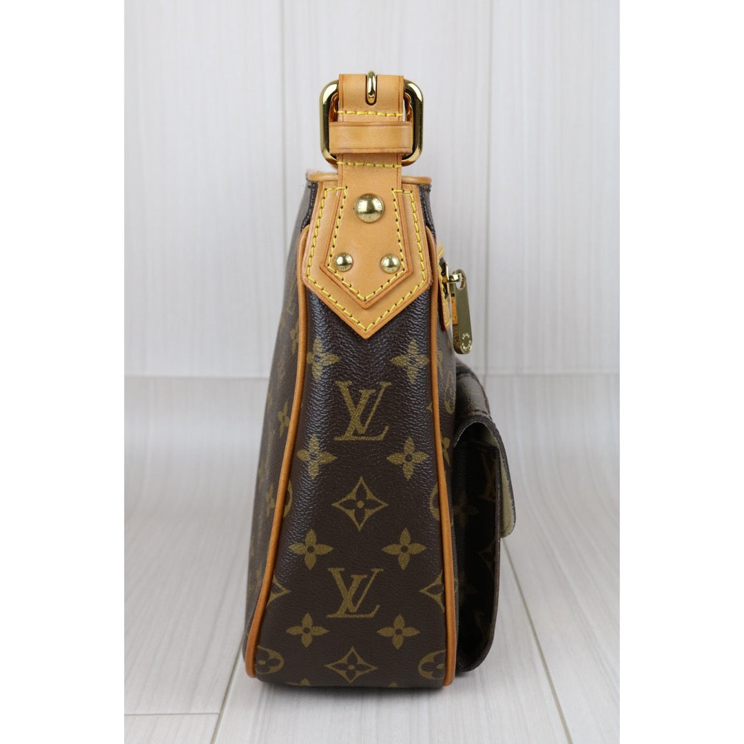 Very Good( Rank A) ｜ LV Monogram Hudson GM Shoulder Bag