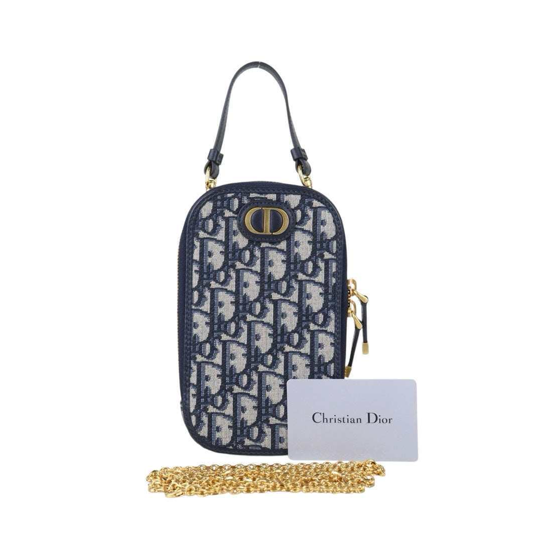 Include Entrupy Certificate of Authenticity｜Very Good ( Rank A)｜Dior Trotter 30 Montaigne Phone Holder｜S26051516