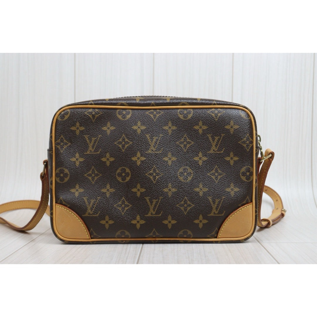 Include Entrupy Certificate of Authenticity｜Good ( Rank AB)｜ LV Monogram Trocadero 27 Shoulder Bag｜26082111