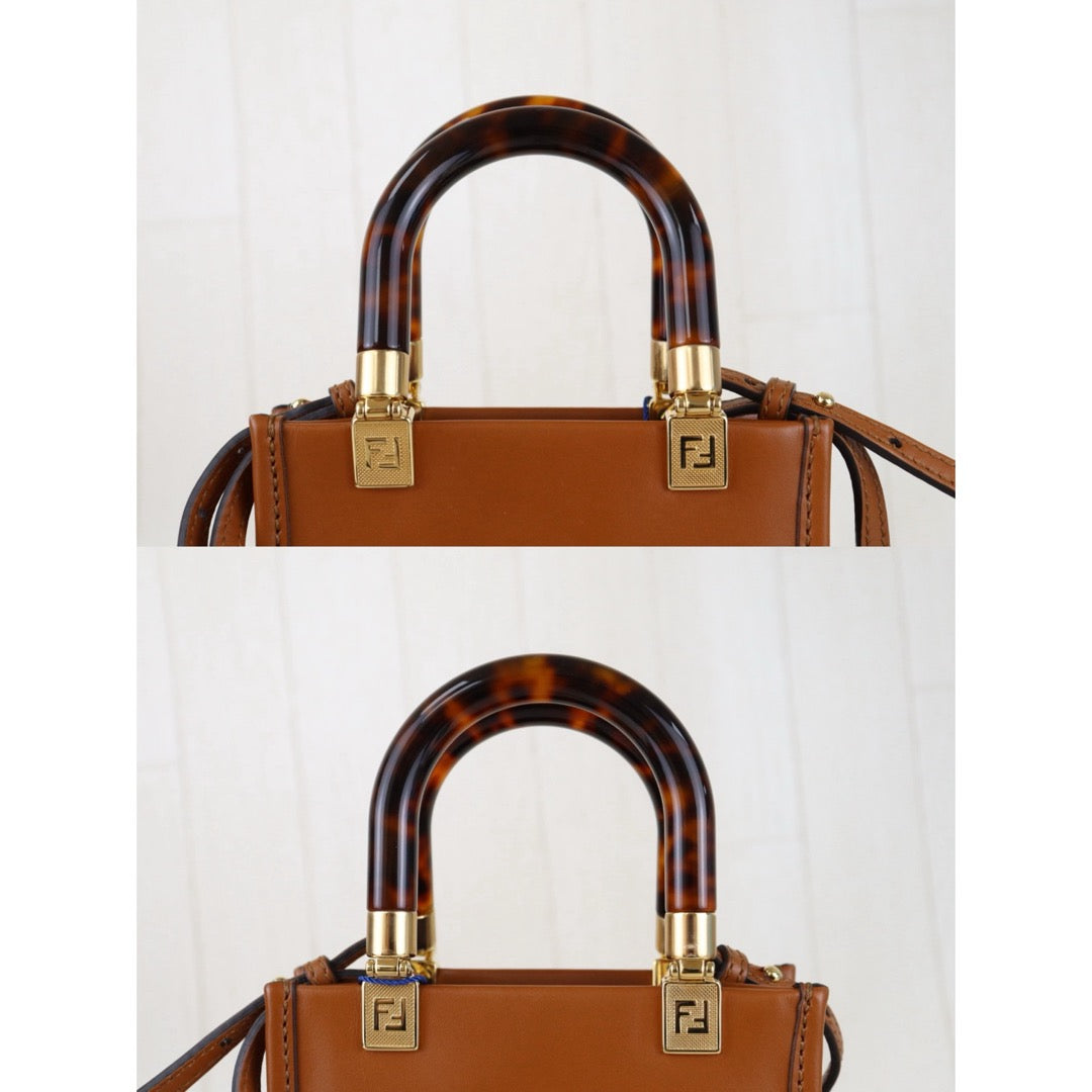 Include Entrupy Certificate of Authenticity｜Very Good ( Rank A)｜ FENDI Calfskin Leather Sunshine Mini  Tote Bag Shoulder Bag Brown｜S26030821