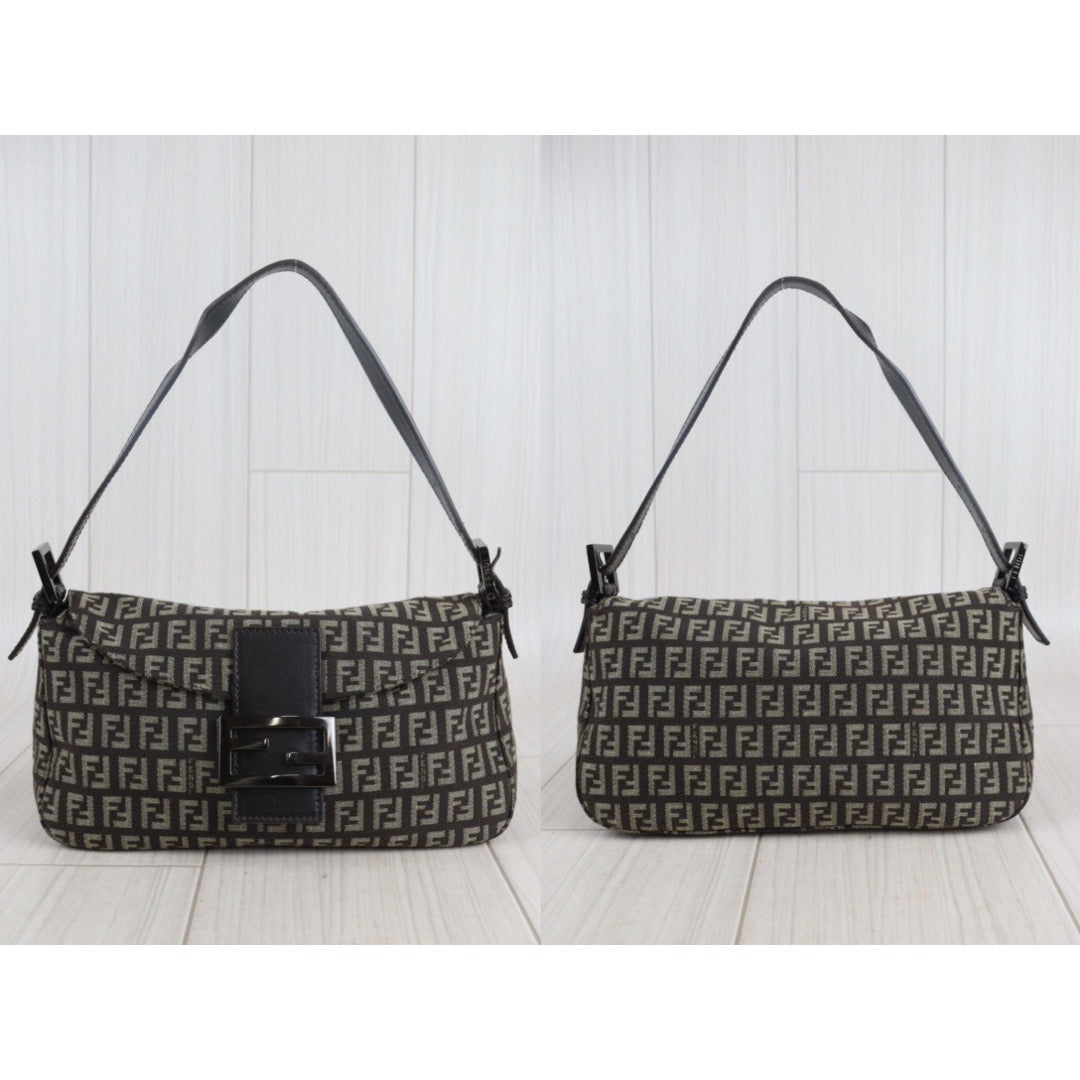 Rank A｜ FENDI Mamma Shoulder Bag ｜23090703