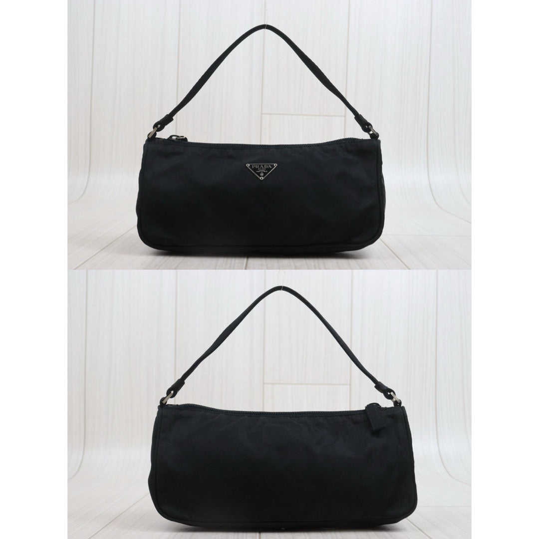 Include Entrupy Certificate of Authenticity｜Very Good ( Rank A)｜ PRADA Nylon Black Shoulder Bag ｜26082603