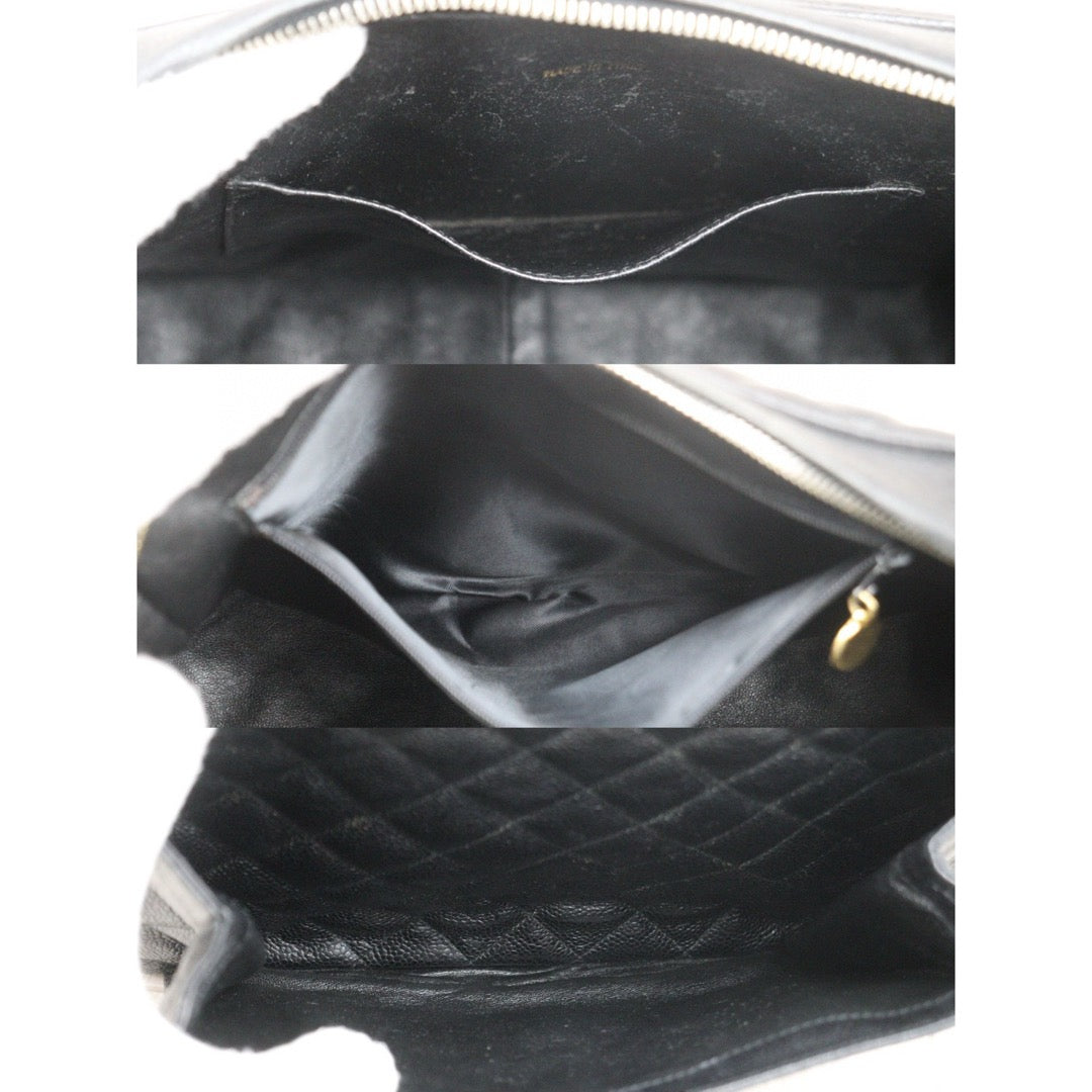 Good ( Rank AB)｜ CHANEL  Caviar Skin Leather Calf Leather Camera Bag  Shoulder Bag Black  Made in 1991-1994Year ｜W24120910