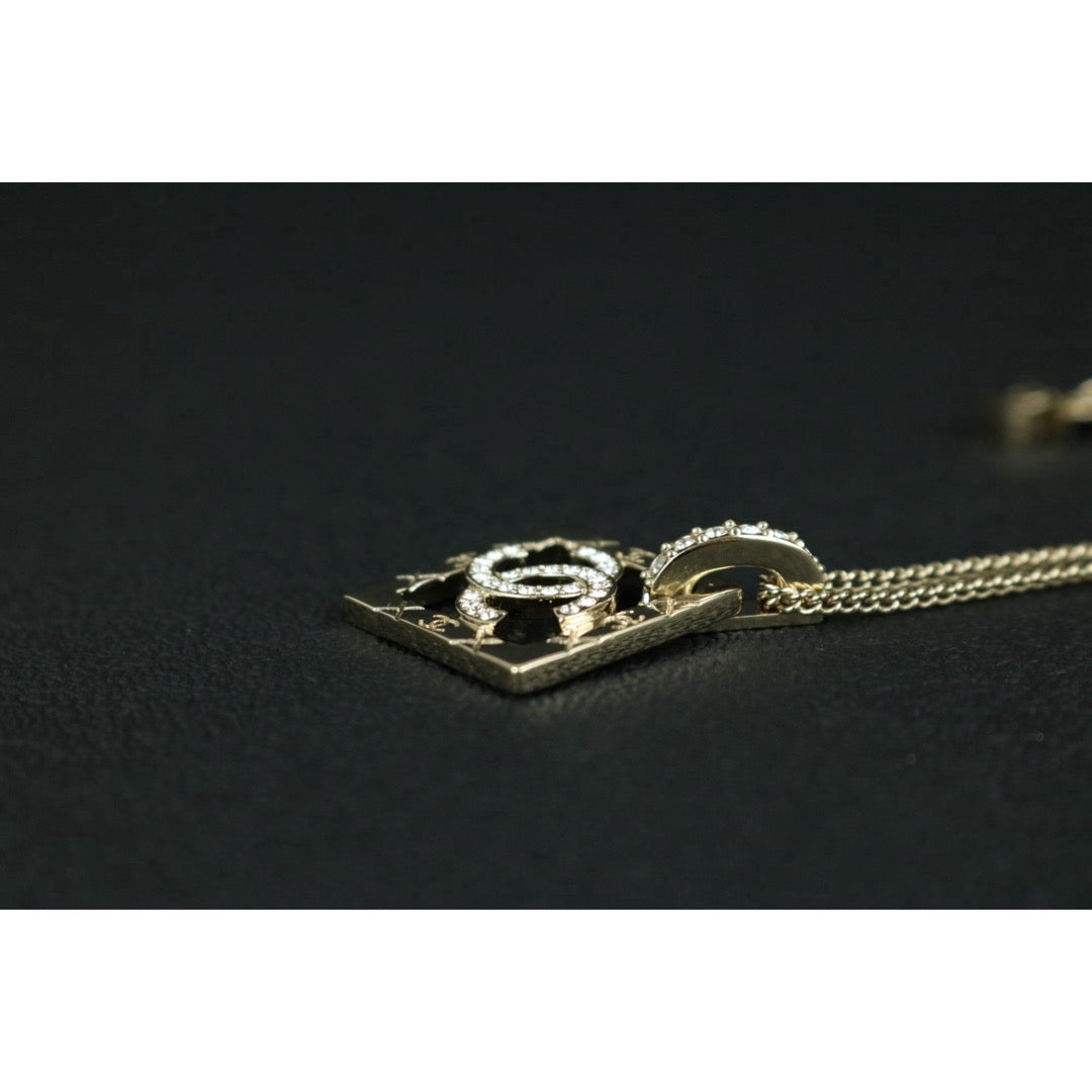 Include Authentic Detective Certificate of Authenticity｜Excellent（Rank SA） ｜ CHANEL B25P  Coco Mark  Argyle Cutout Rhinestone  Necklace｜S26062103
