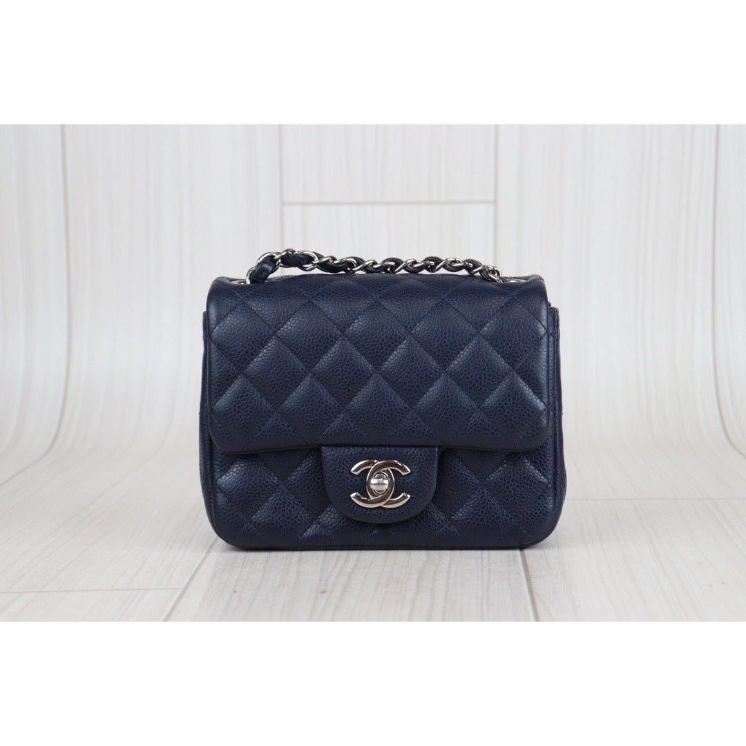 Rank A ｜ CHANEL Caviar Skin Square 17 Shoulder Bag Navy｜23080314