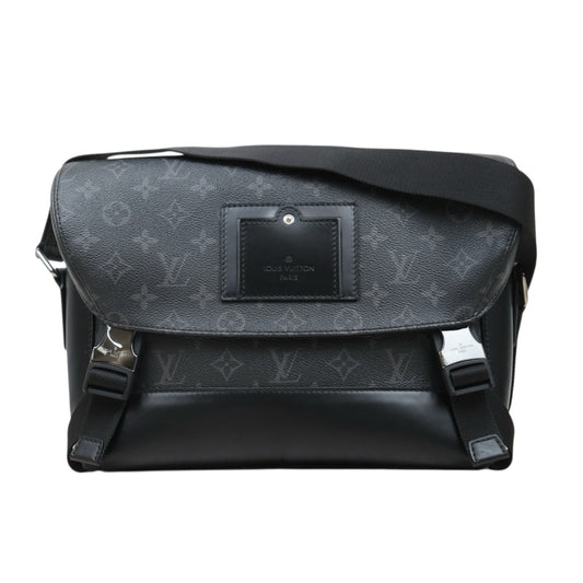 Very Good ( Rank A)｜LV Monogram Messenger  Voyager Shoulder Bag Black｜25072405