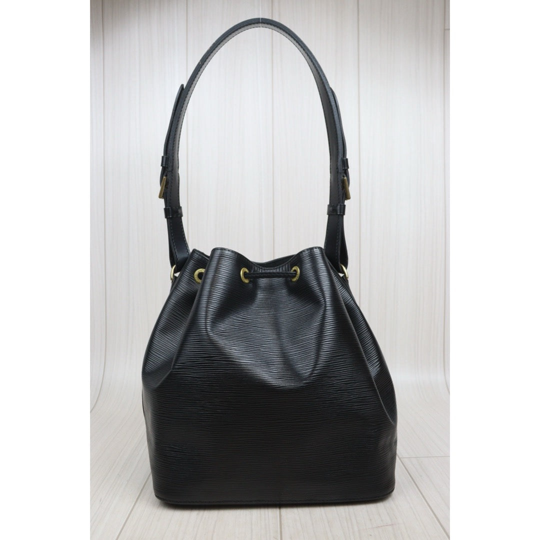 Good ( Rank AB)｜ LV Epi Noe Shoulder Bag Black｜25100604