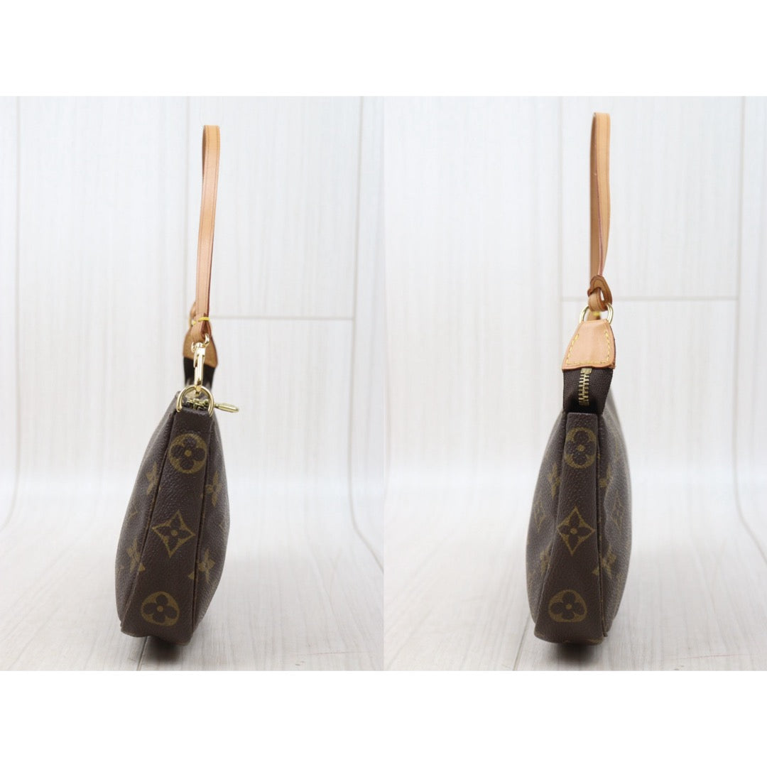 Very Good ( Rank A)｜LV Monogram Pochette Accessoires ｜25061214