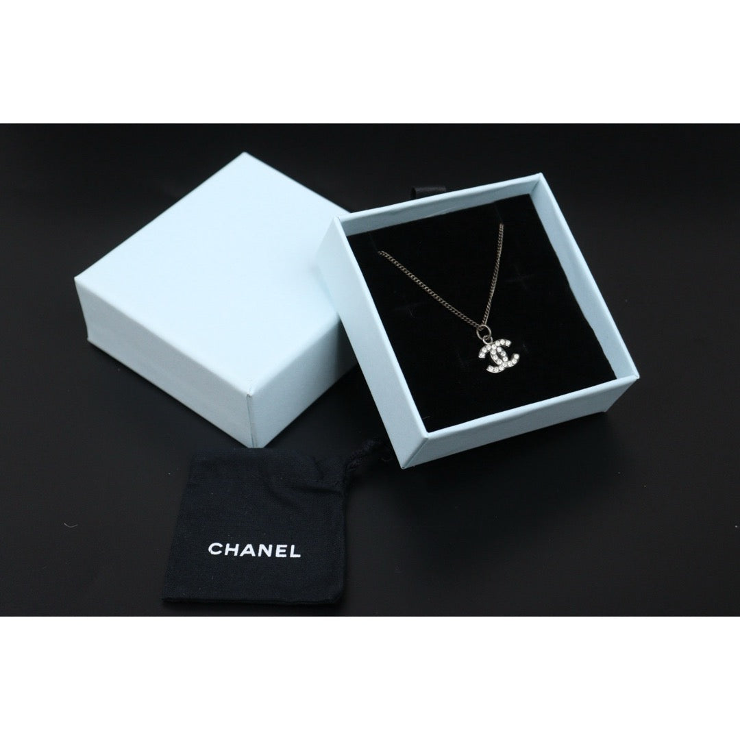 Good ( Rank AB) ｜CHANEL COCO Mark Rhinestone Necklace Silver｜V25070203