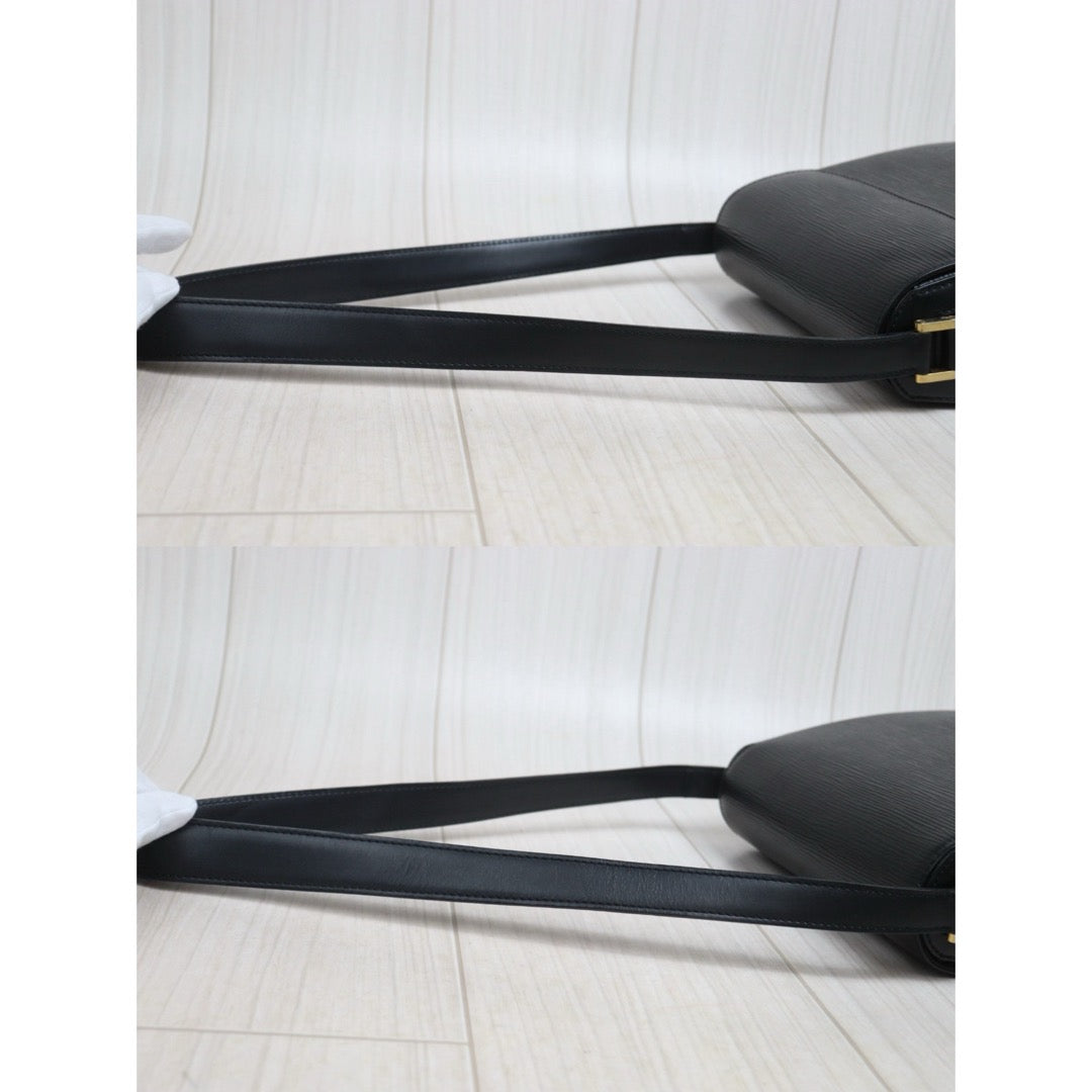 Include Entrupy Certificate of Authenticity｜Very Good ( Rank A)｜ Louis Vuitton Epi  Shoulder Bag Black｜26080101