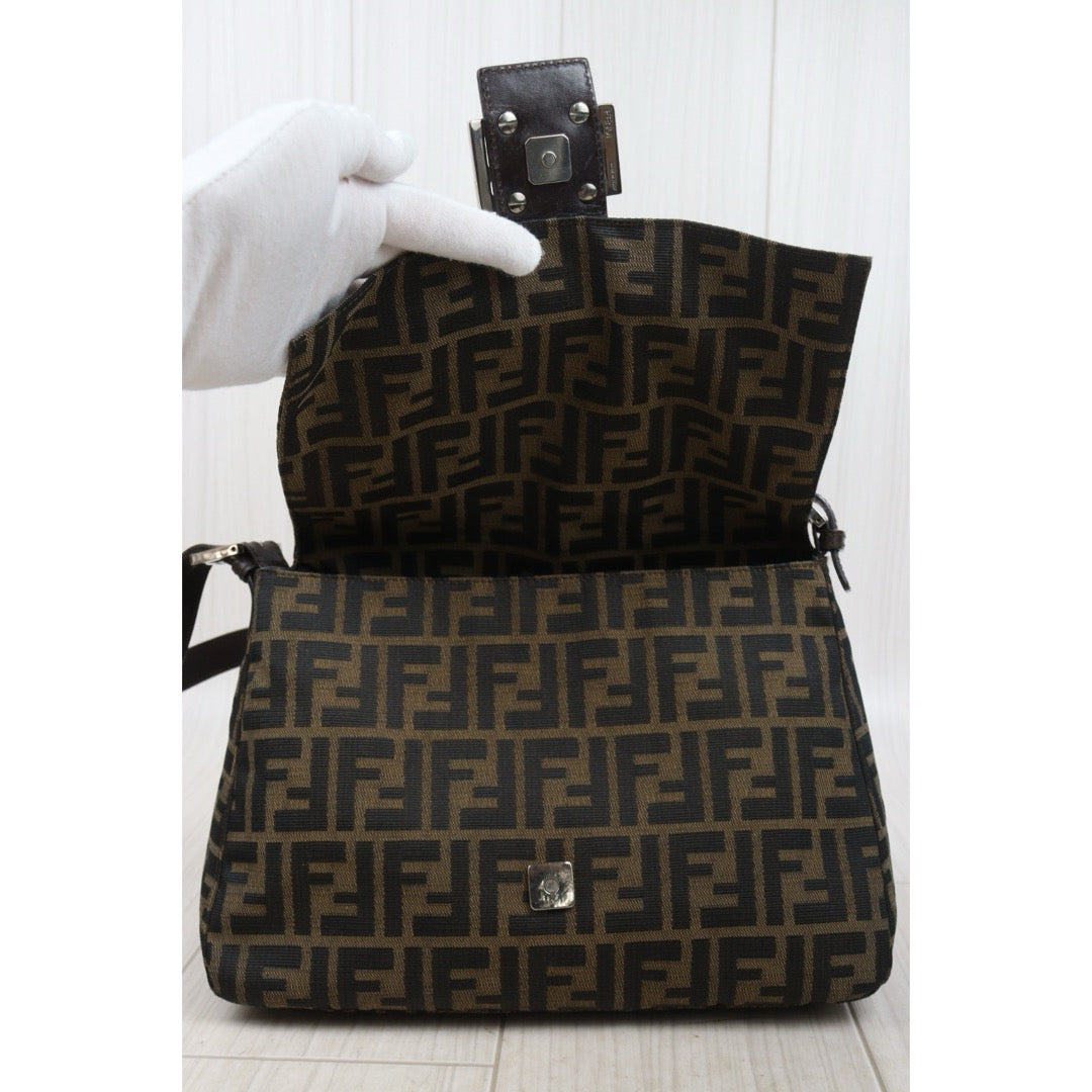 Good ( Rank AB)｜ FENDI Zucca Mamma Baguette Shoulder Bag｜25082206