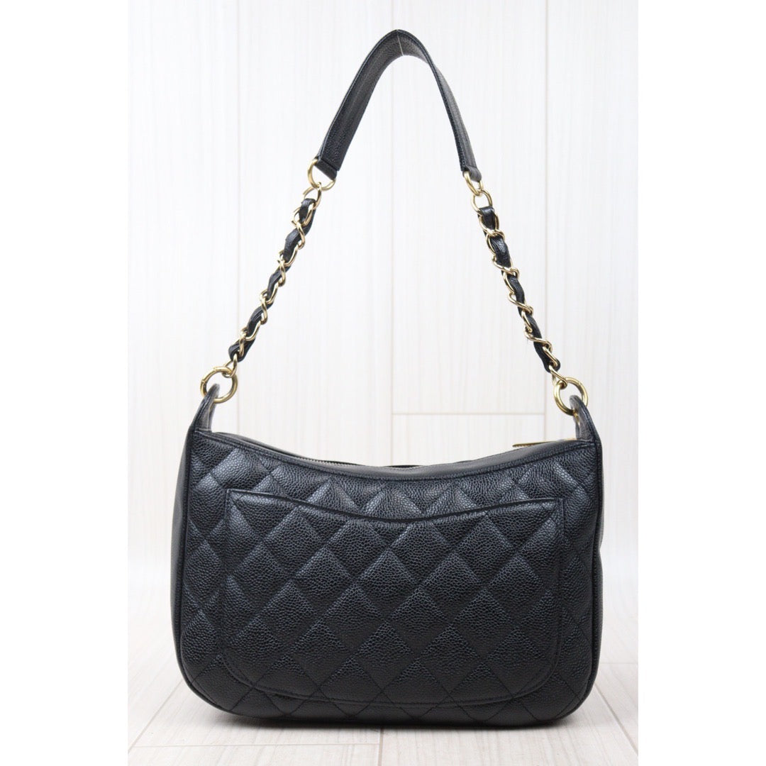 Rank AB ｜ CHANEL Half Moon Shoulder Bag Black Made In 2003-2004Year  ｜S24051805