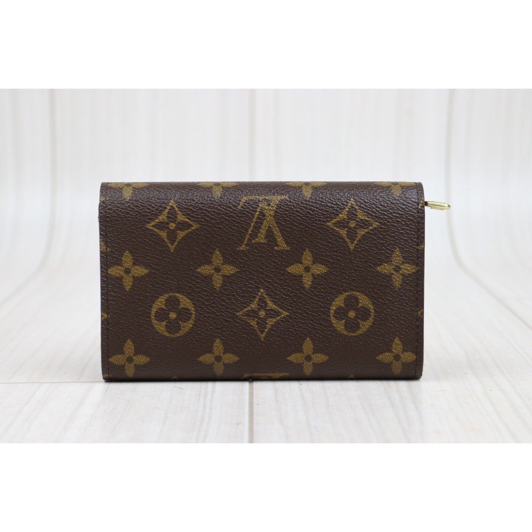 Rank A ｜LV Monogram Wallet｜23111605