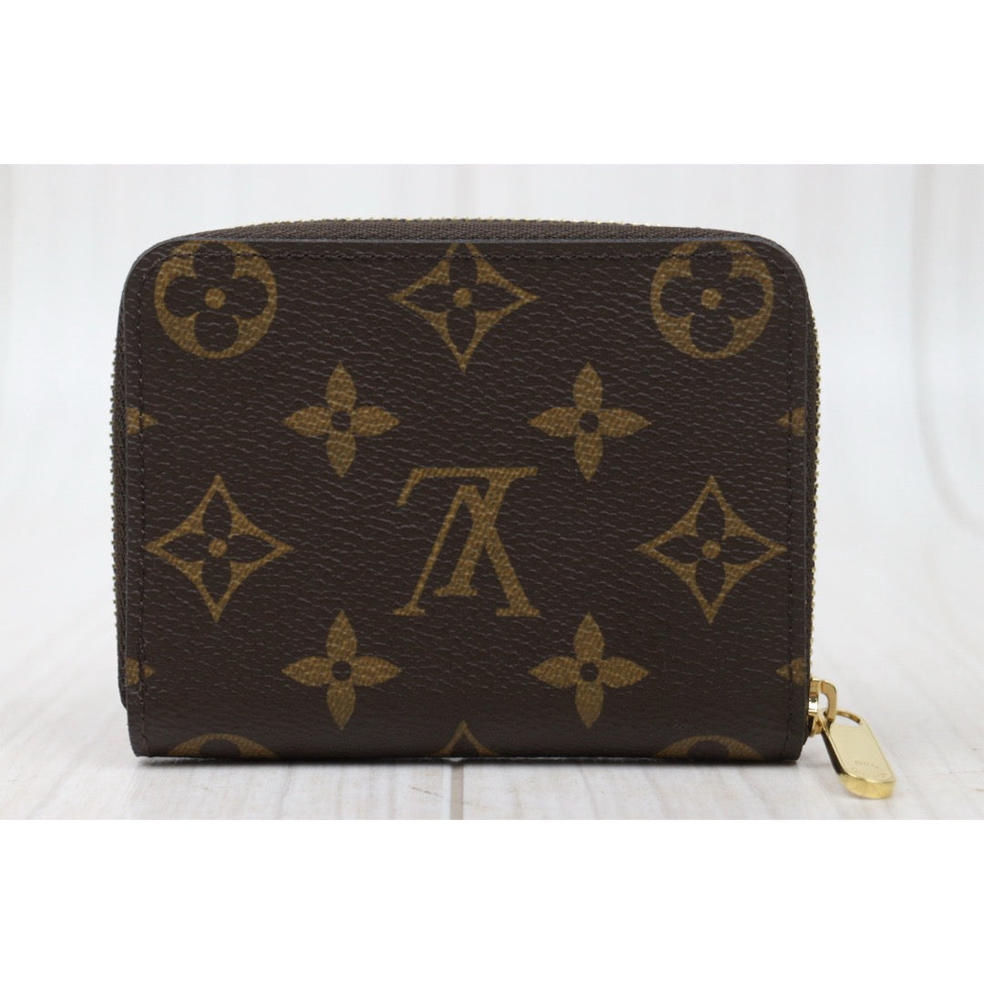Very Good ( Rank A) ｜ LV Monogram  Wallet ｜24122622