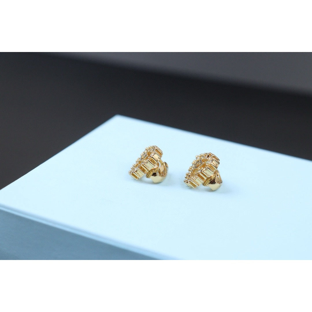 Very Good ( Rank A)｜ Dior CD Earring Gold Plated｜24072509