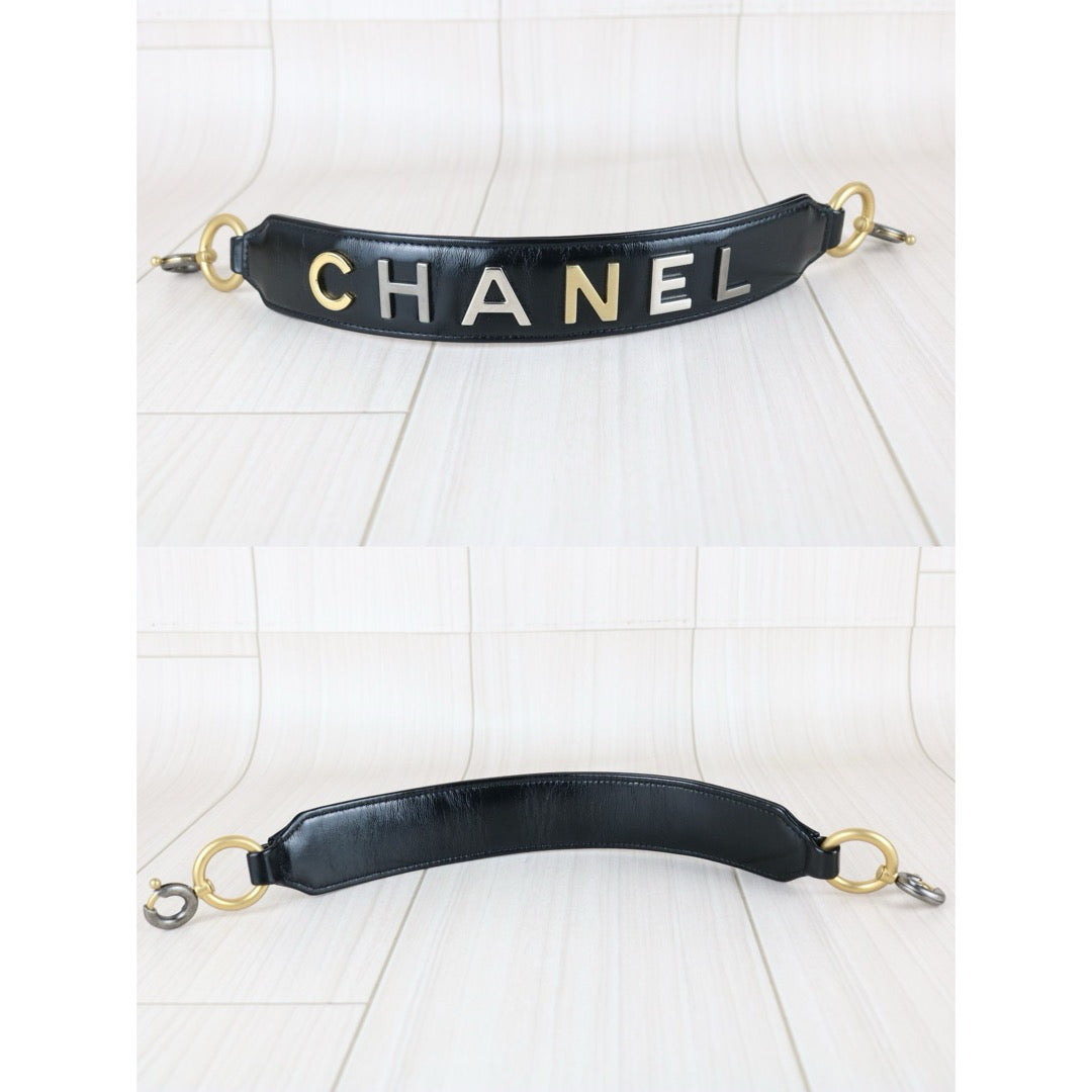 Very Good ( Rank A) ｜CHANEL PM Gabrielle Calf Leather Handbag Shoulder Bag Black Made In 2021Year｜S25110327