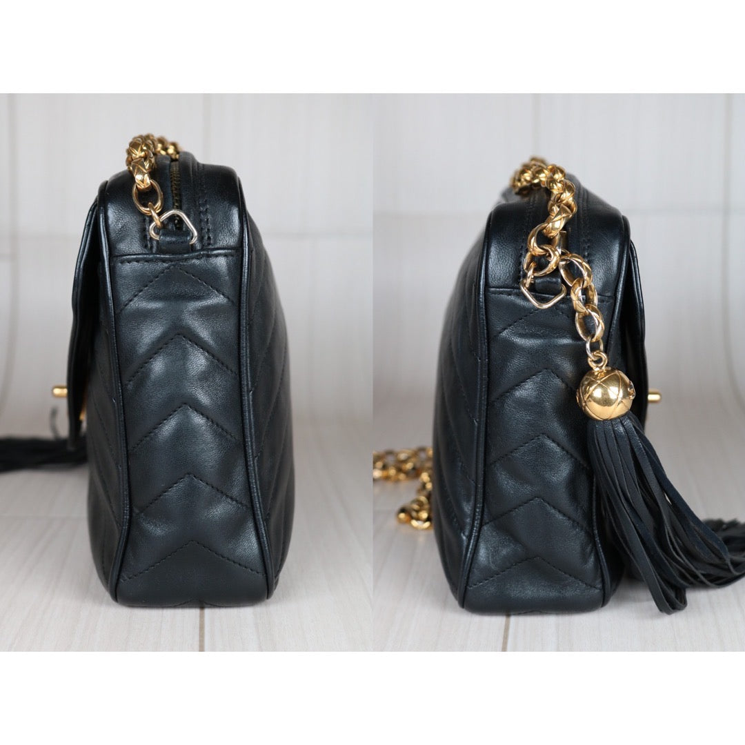 Good ( Rank AB)｜ CHANEL Lamb Skin Shoulder Bag Black  Made in 1991-1994 Year ｜S24060607