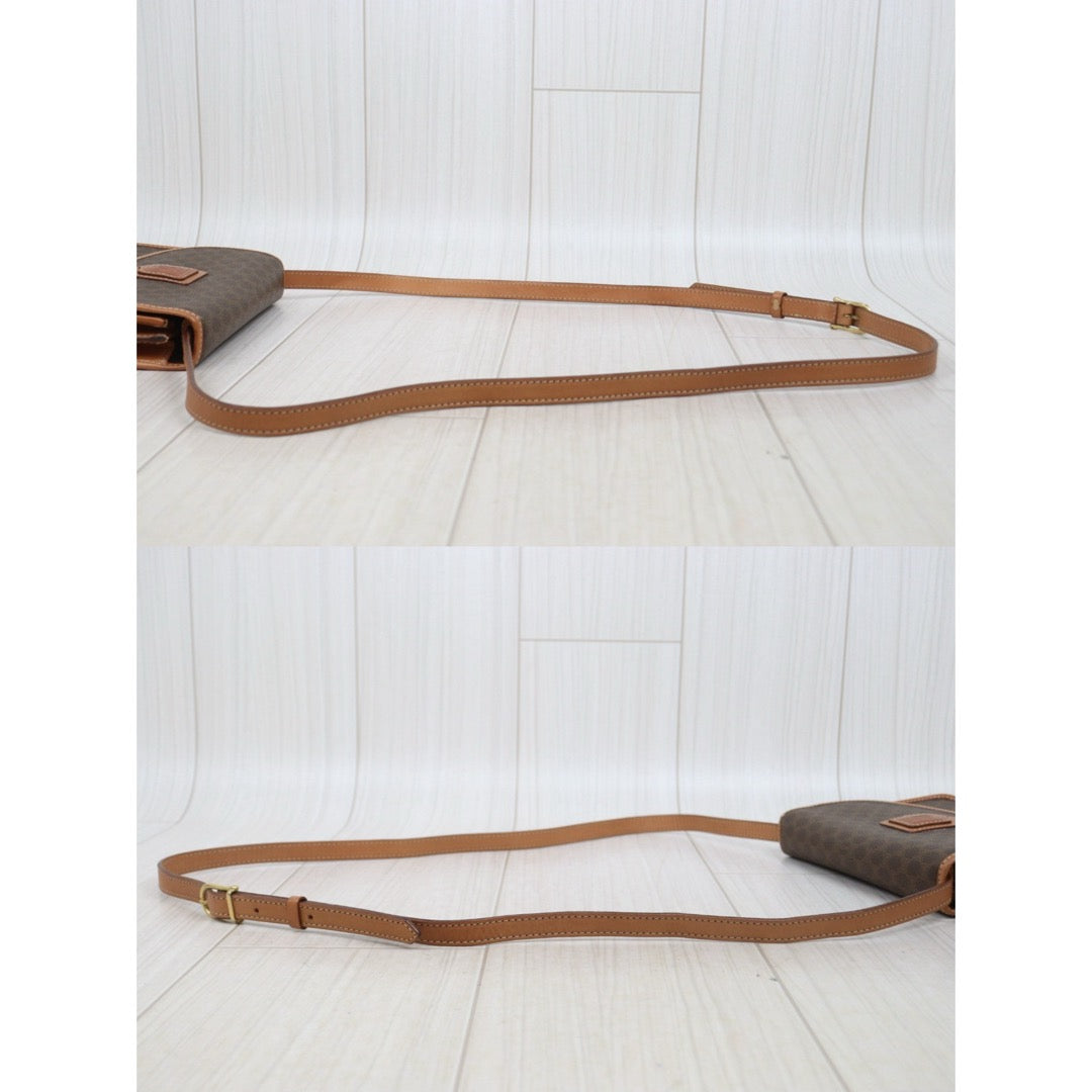 Good ( Rank AB)｜ CELINE Macadam Shoulder Bag ｜25120616