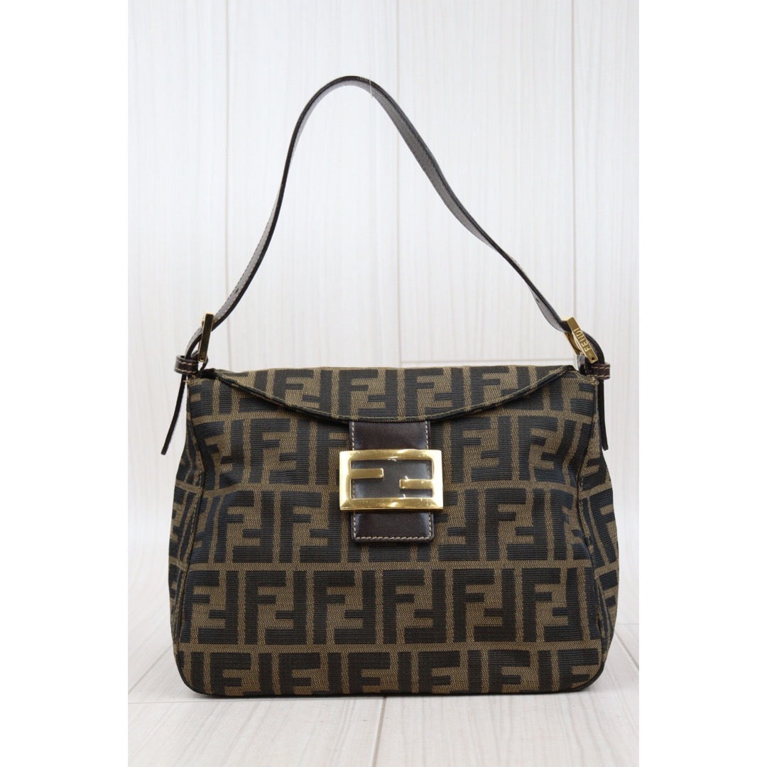 Rank A｜ FENDI Zucca Mamma Baguette Shoulder Bag Gold Hardware｜24031806